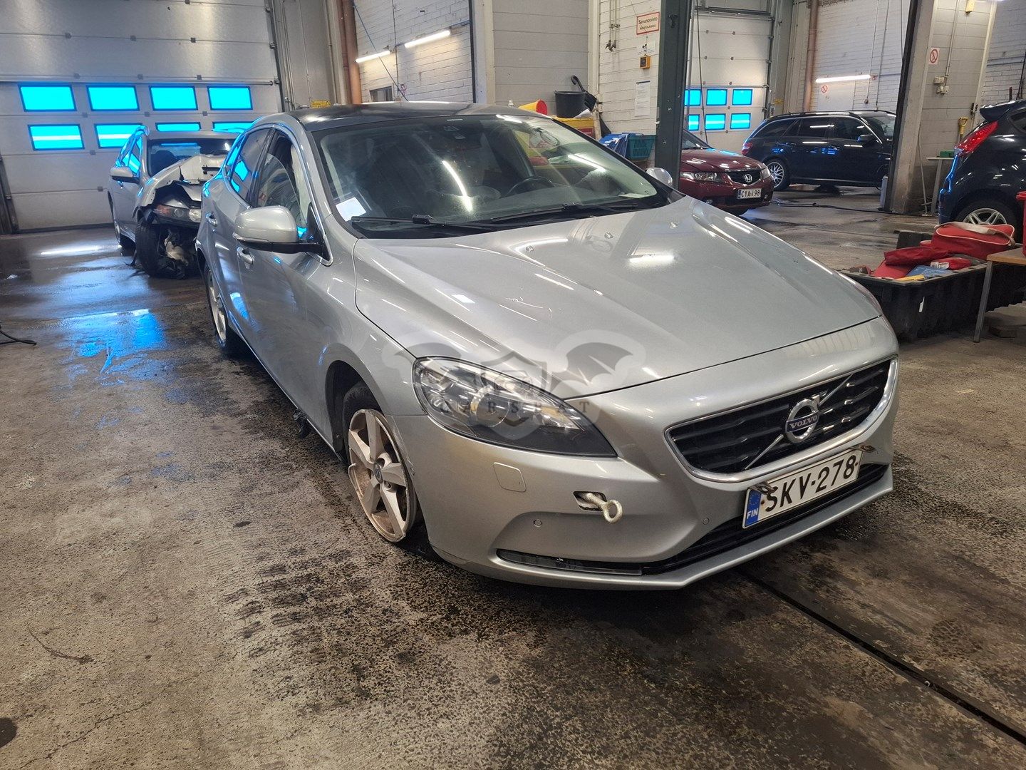 Volvo V40 VOLVO V40 WAGON 2013
