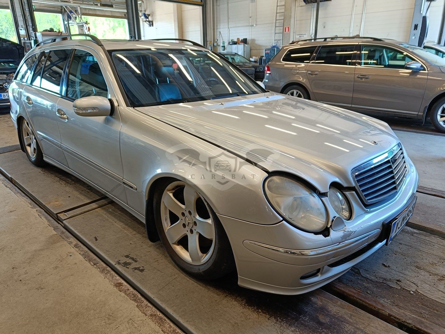 Mercedes-Benz E 500 4-MATIC 2005