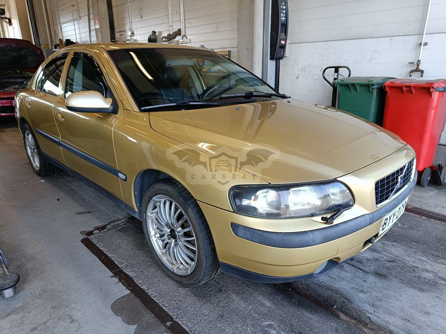 Volvo S60 2.3 T5 2001
