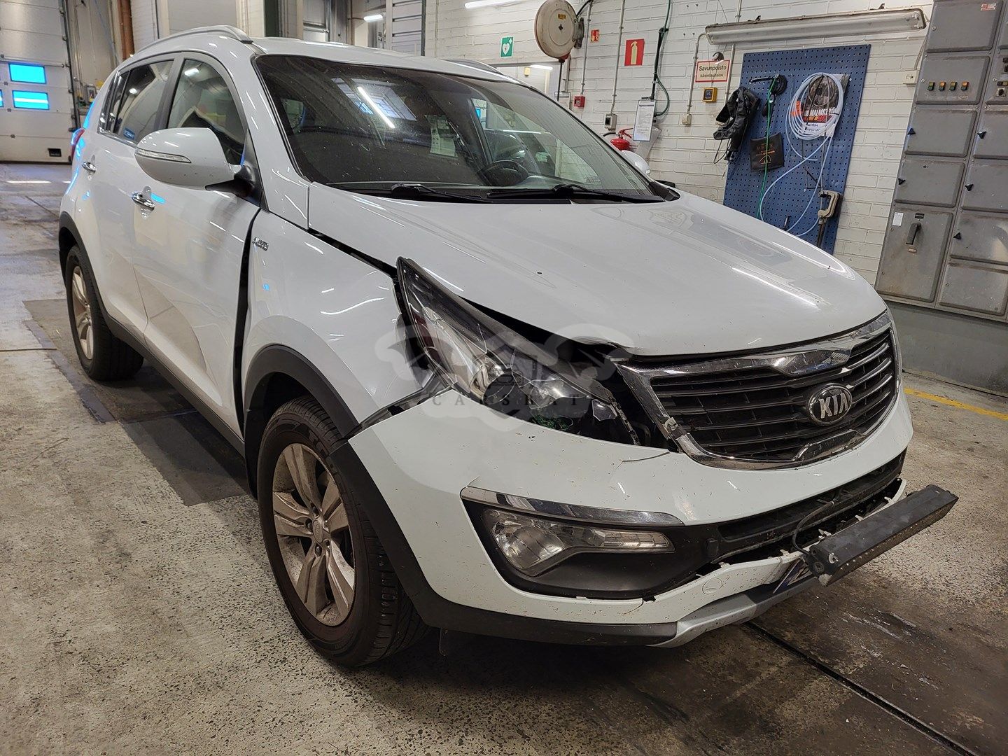 Kia Sportage SPORTAGE Monikäyttöajoneuvo (AF) 4ov 1995cm3 A 2013