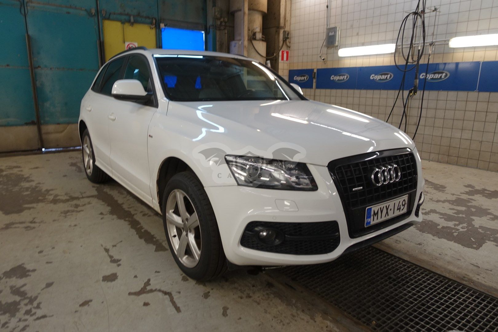 Audi Q5 2.0 TDI quattro S-LINE 2010
