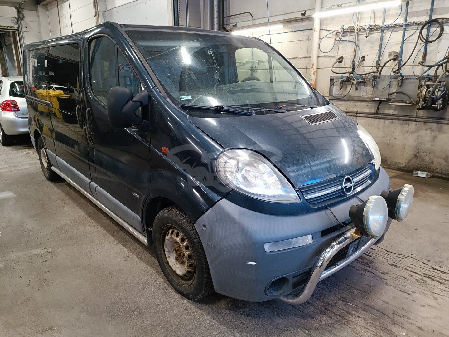 Opel Vivaro VAN 2.5DTI 2005