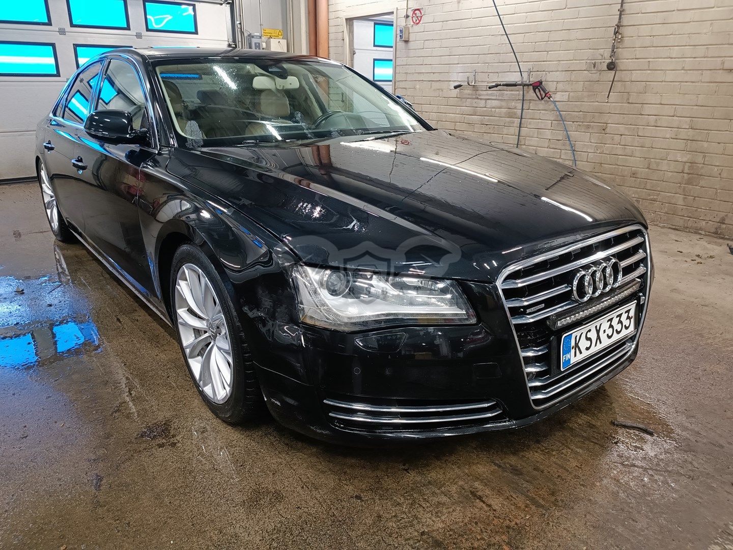 Audi A8 3.0 TDI quattro A 2011