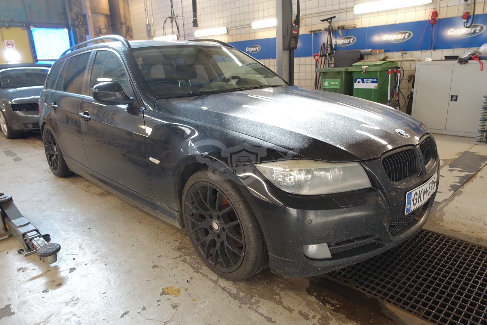 BMW 3 Series 320 2010