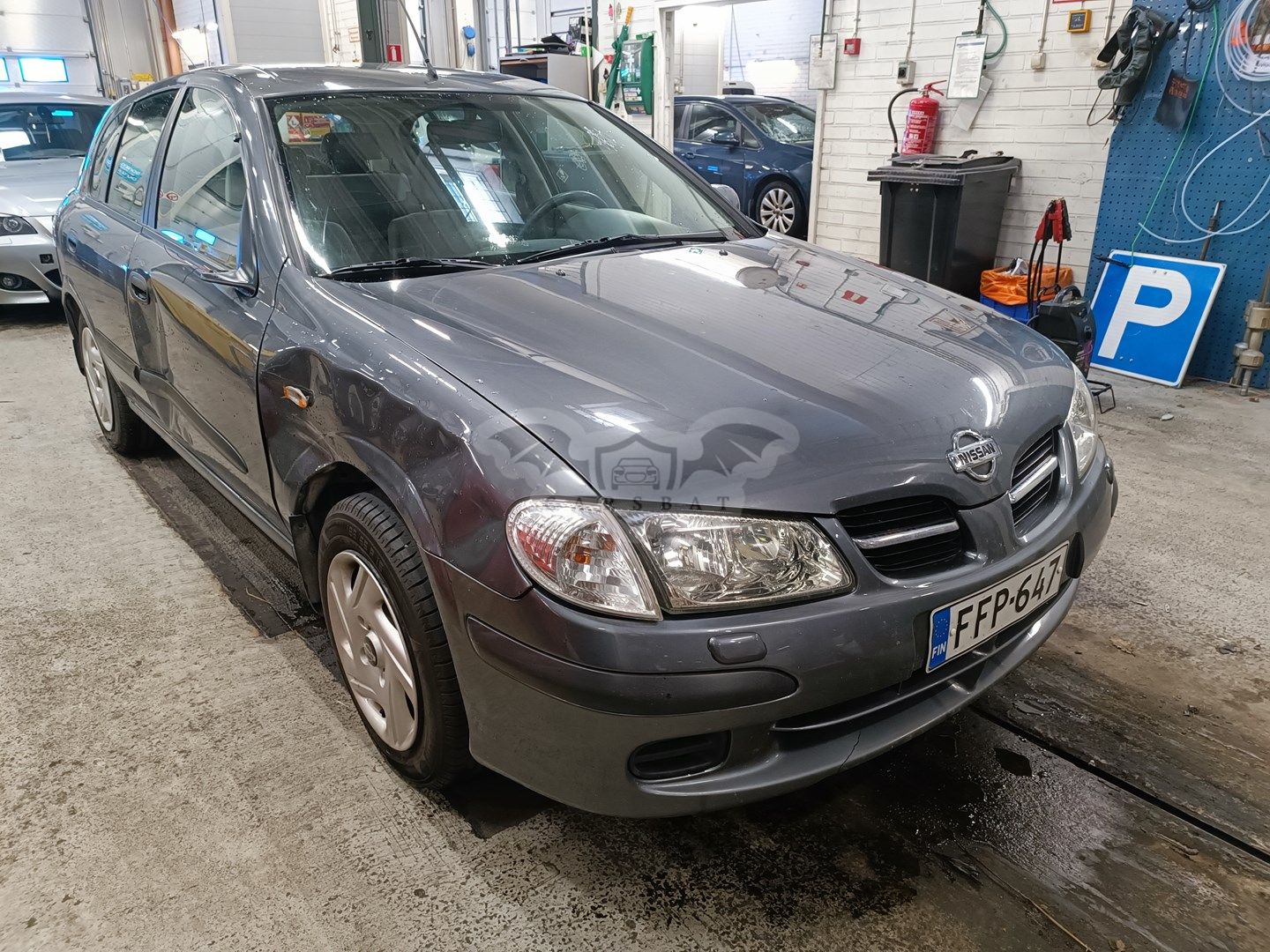 Nissan Almera 1.8 AUTOMATIC 2002