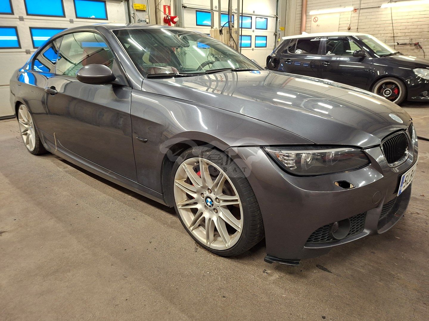 BMW 3 Series 330d 2007