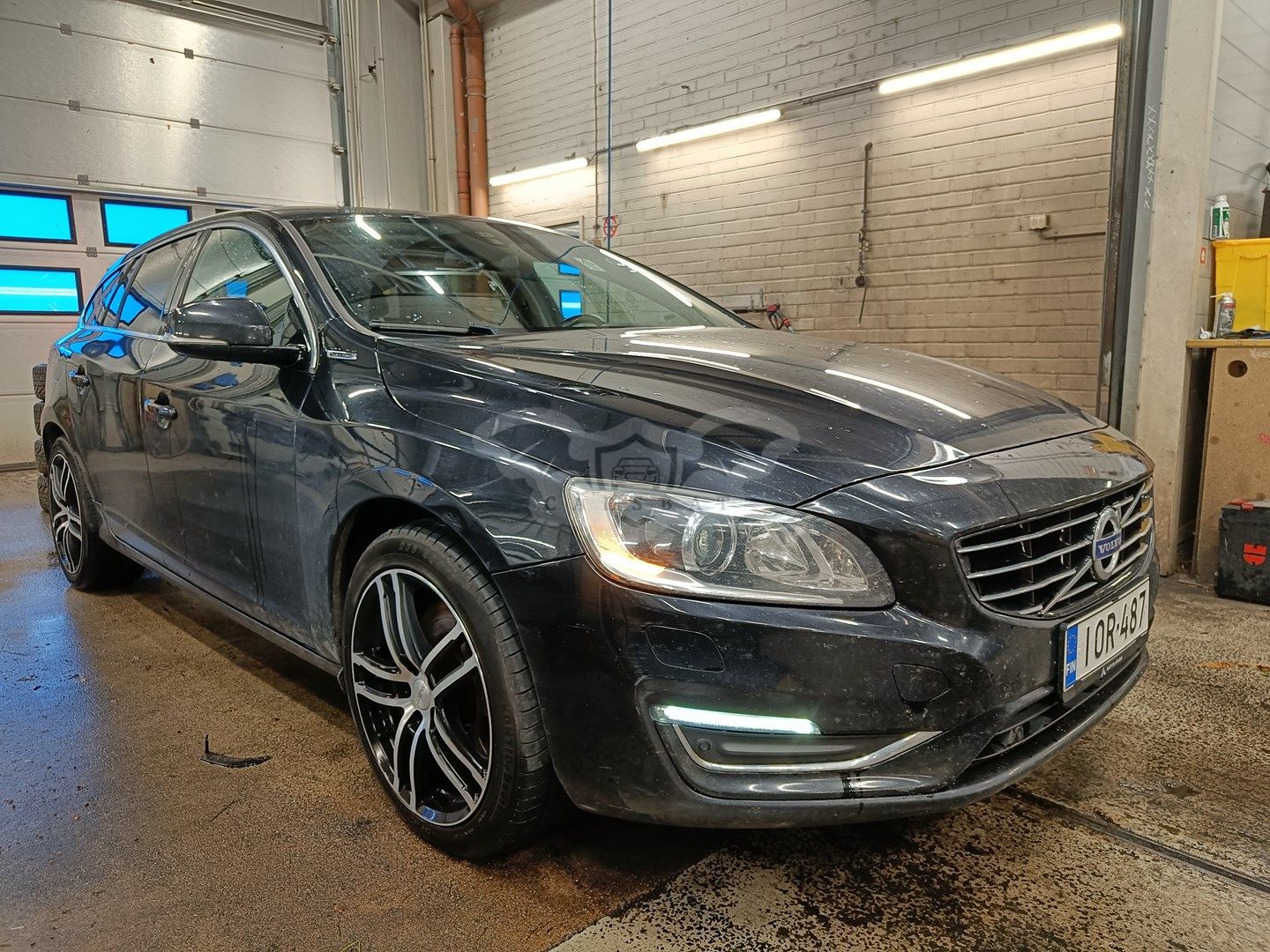 Volvo V60 D6 AWD 2013
