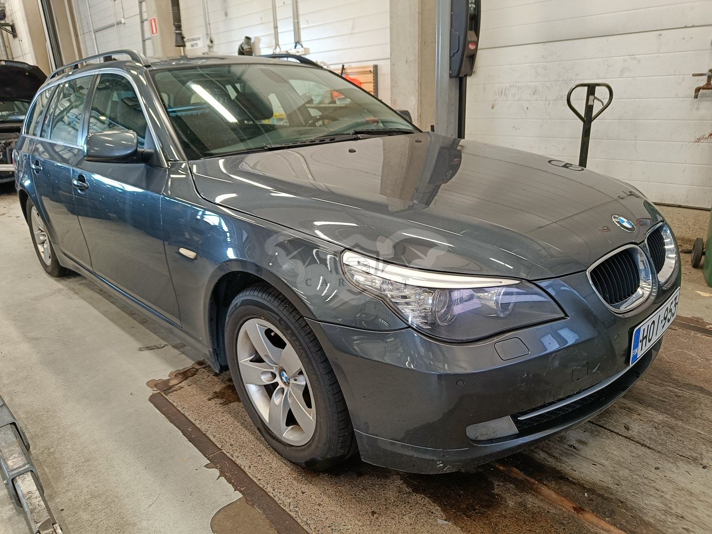 BMW 5 Series 520iA 2008