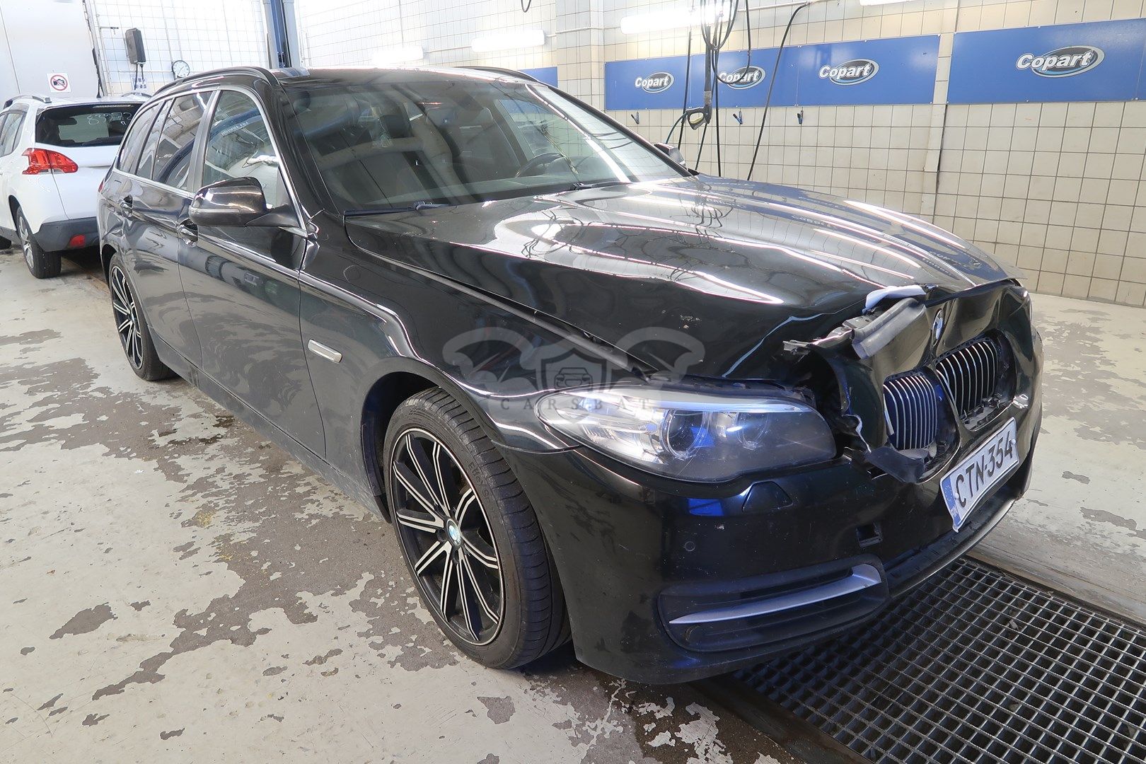 BMW 5 Series 518d 2015