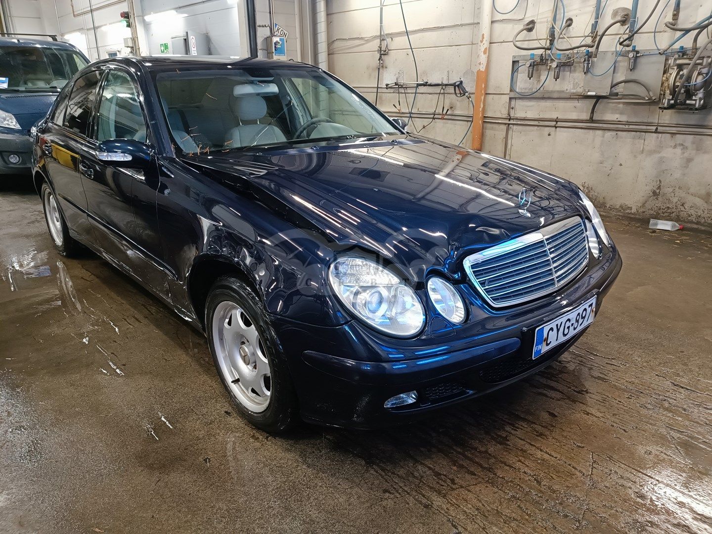 Mercedes-Benz E 240 AUTOMATIC 2003