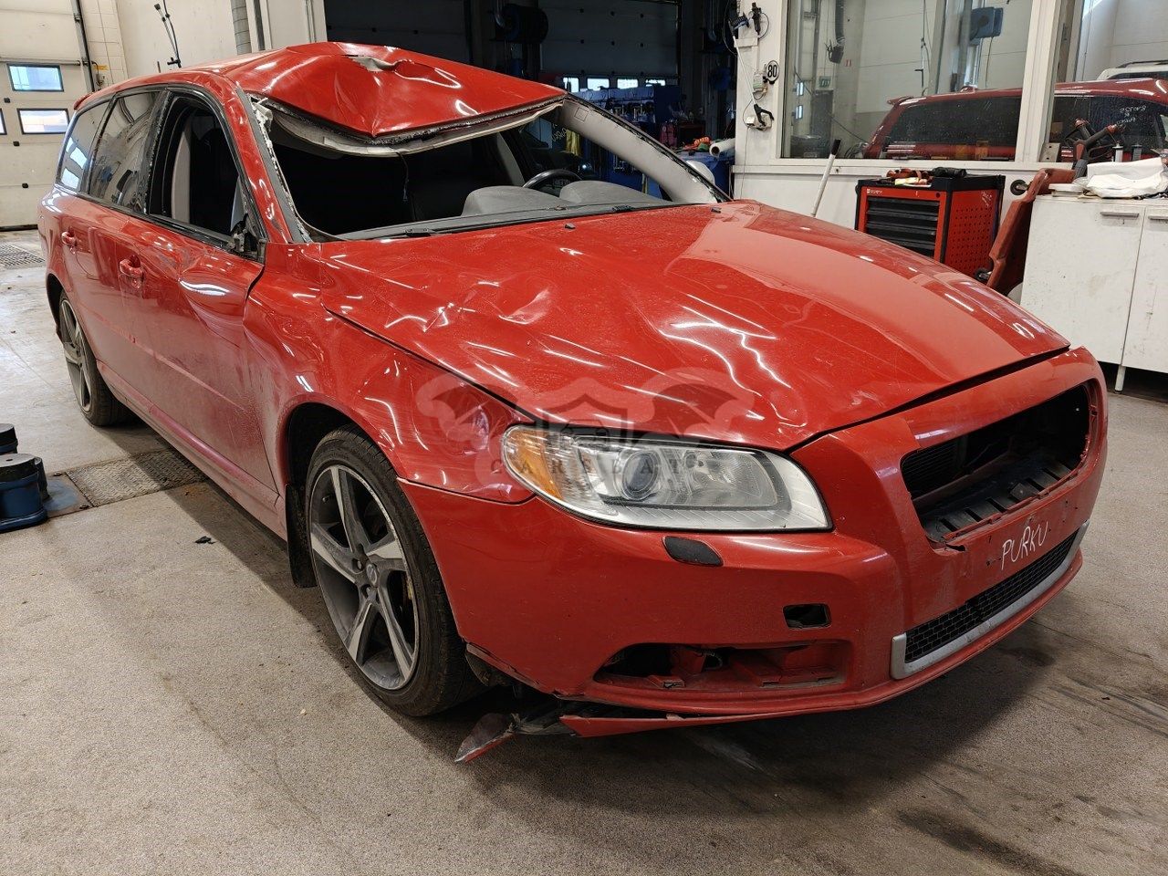 Volvo V70 2.4D AWD Automatic 2013