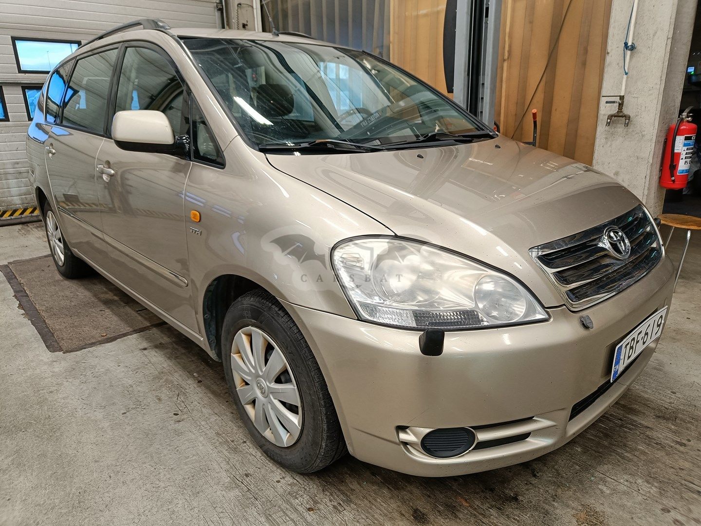 Toyota Avensis VERSO 2.0 2002