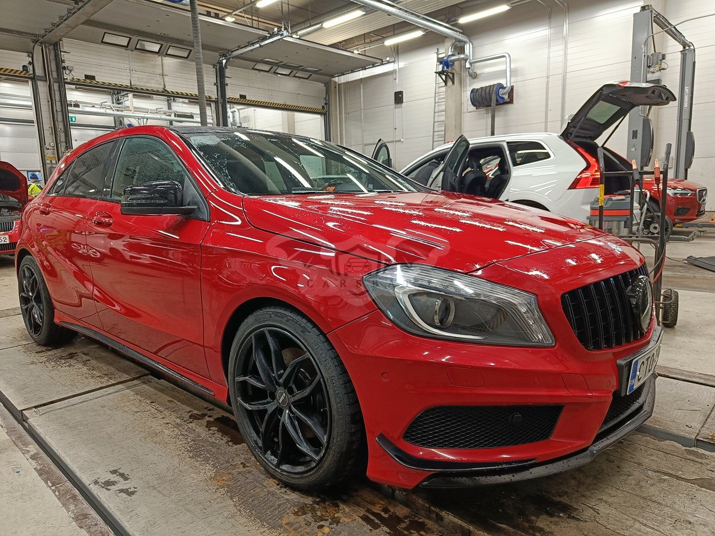 Mercedes-Benz A 220 4MATIC Premium Business AMG 2015