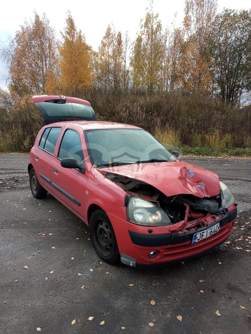 Renault Clio 1.4 Automatic 2003