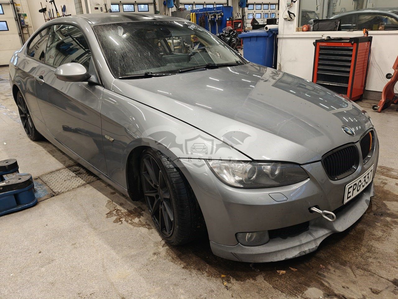 BMW 3 Series 320i 2008