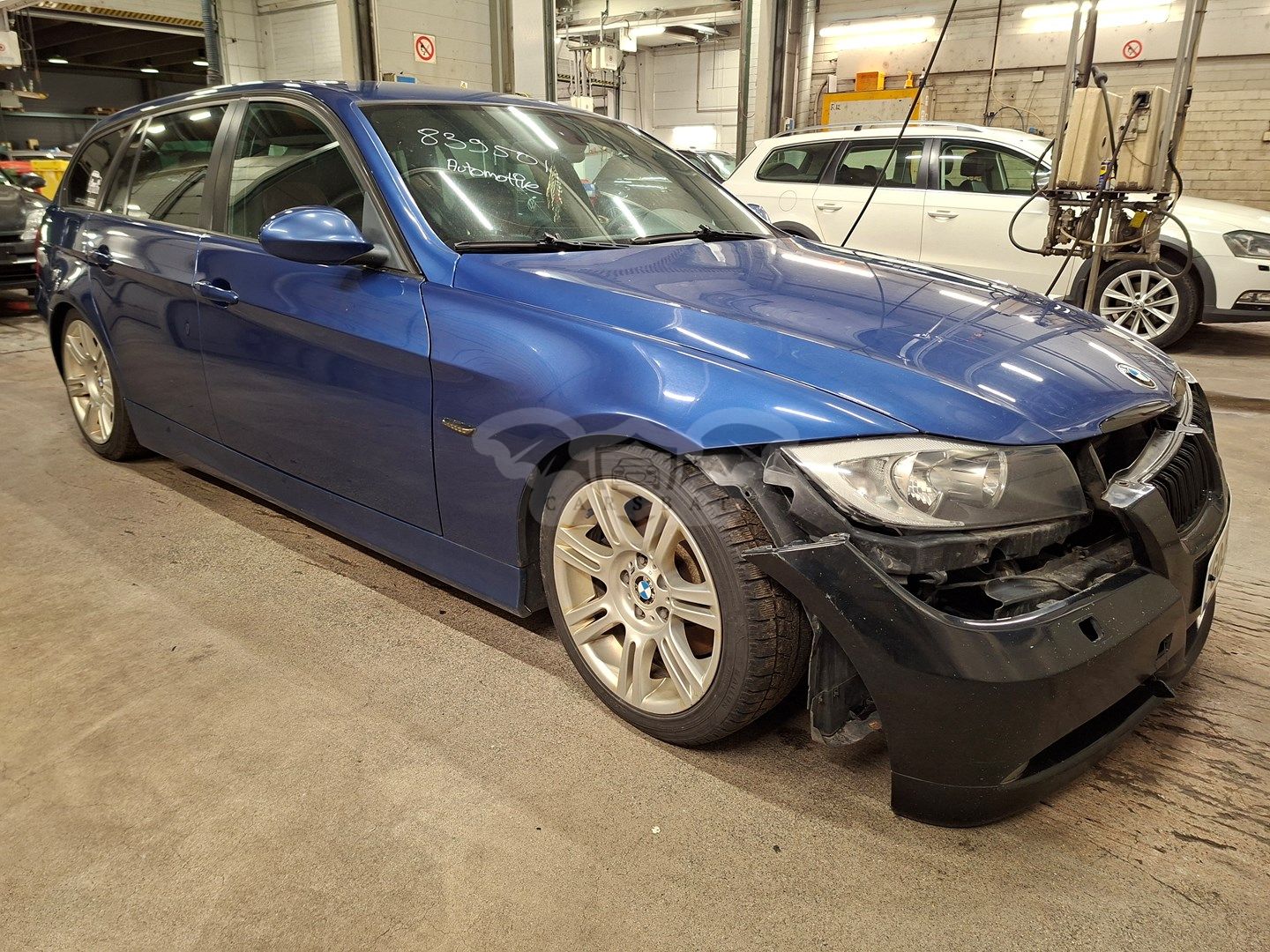 BMW 3 Series 320d 2008