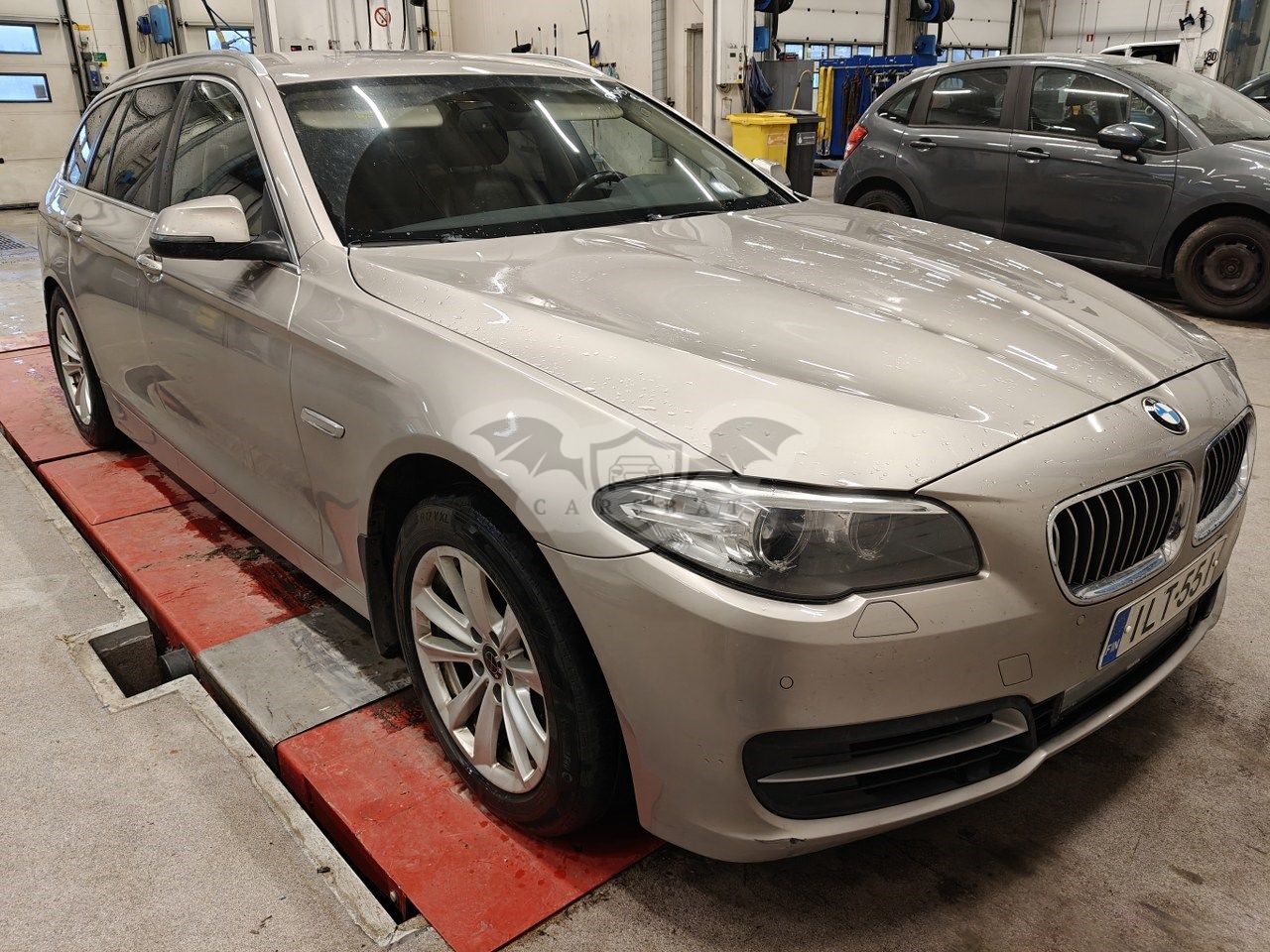 BMW 5 Series 530d xDRIVE 2014