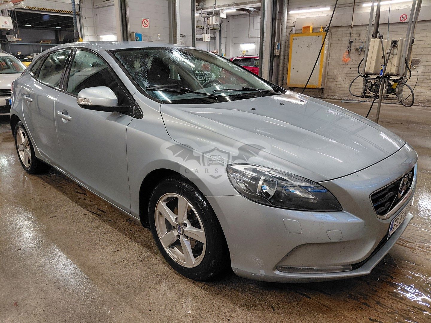 Volvo V40 D2 2013