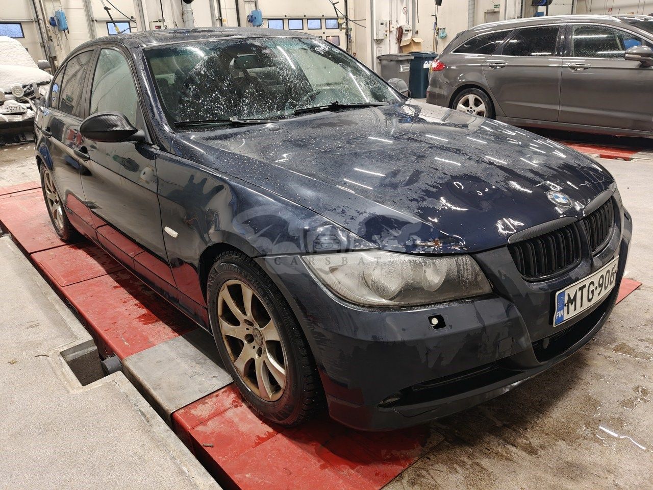 BMW 3 Series 320i 2005