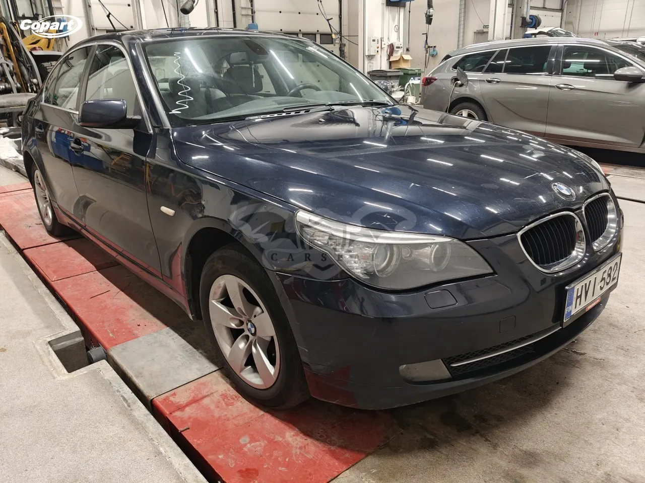 BMW 5 Series 520i 2008