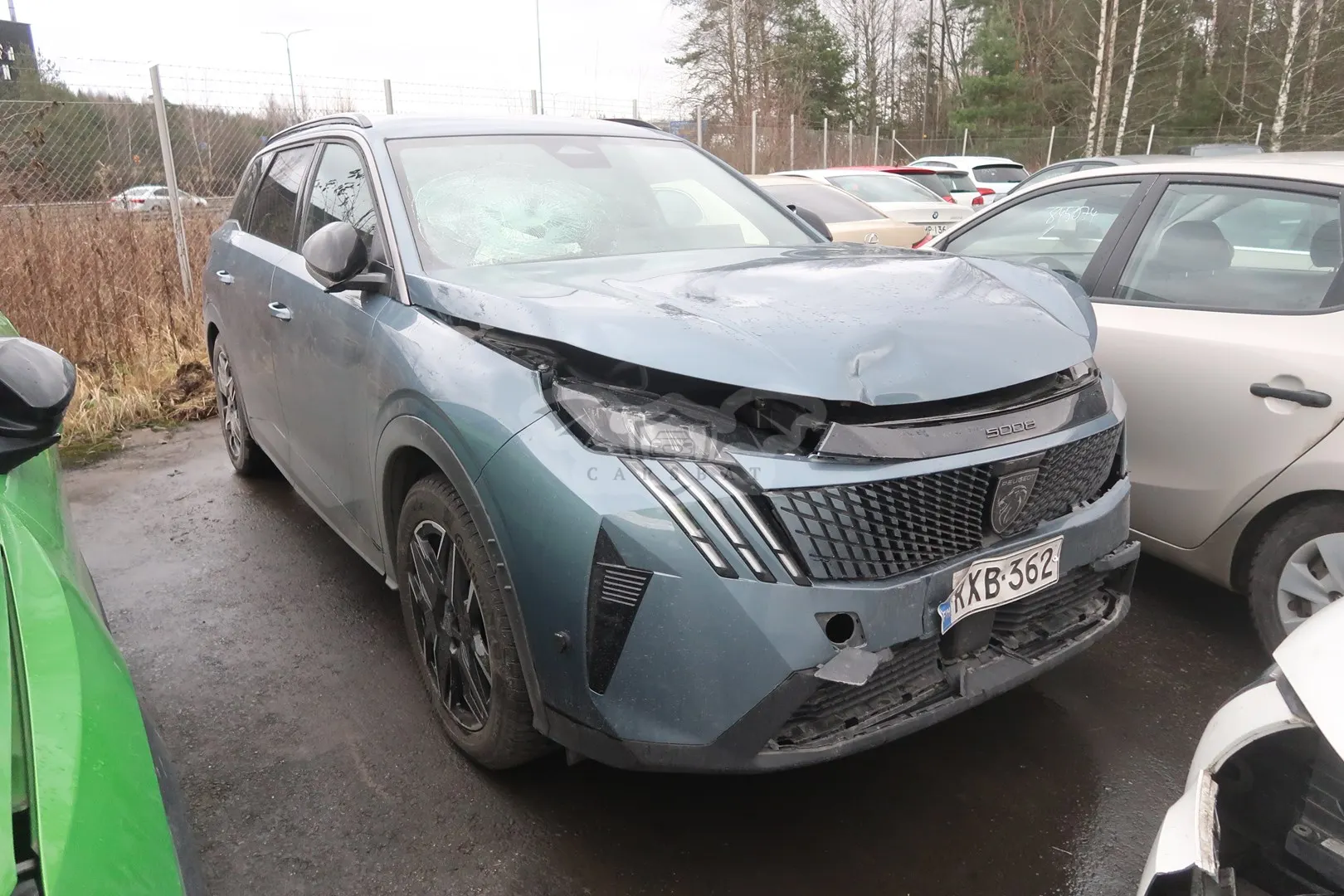 Peugeot 5008 HYBRID 2024