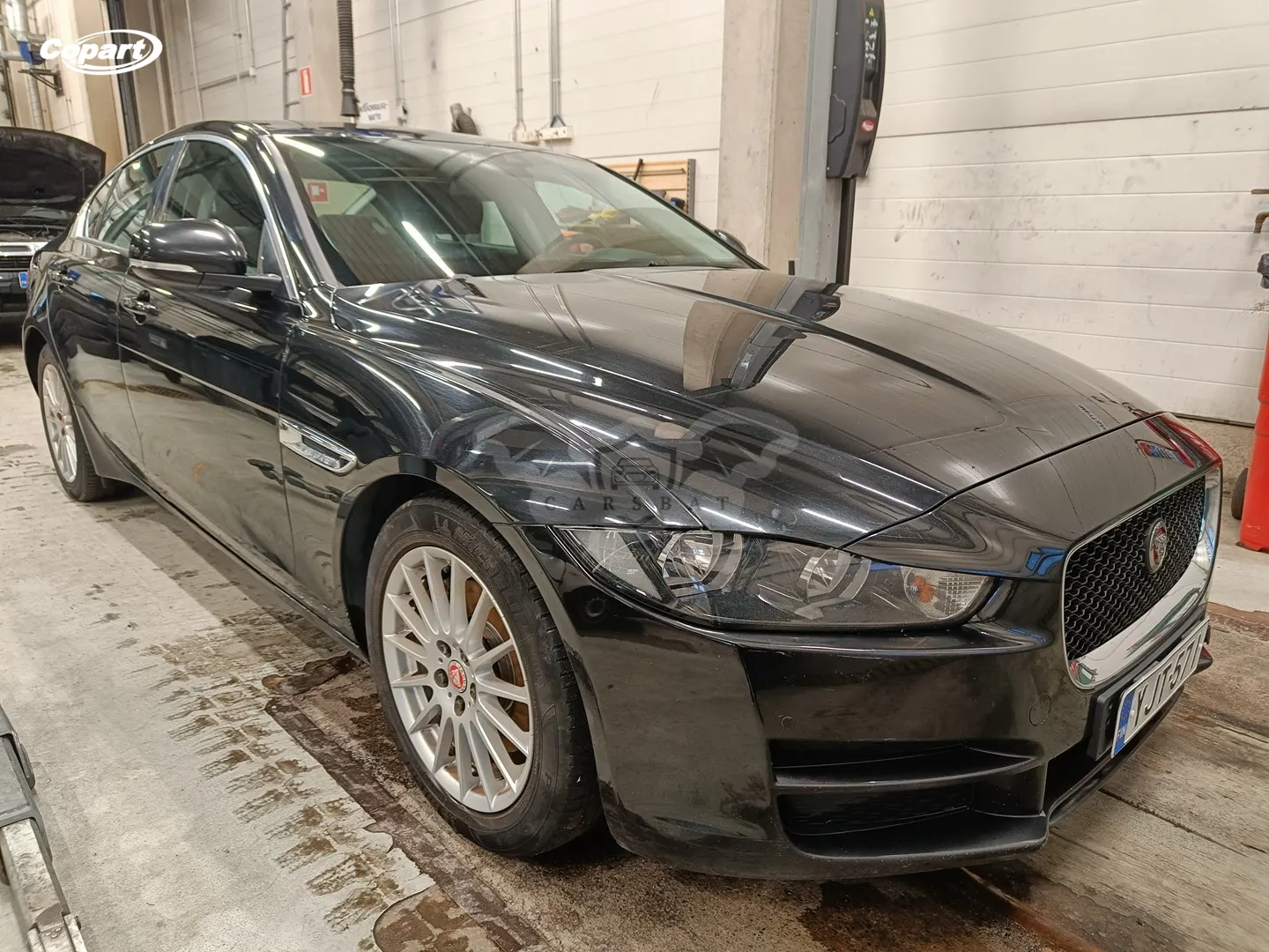 Jaguar XE 2.0D 2015