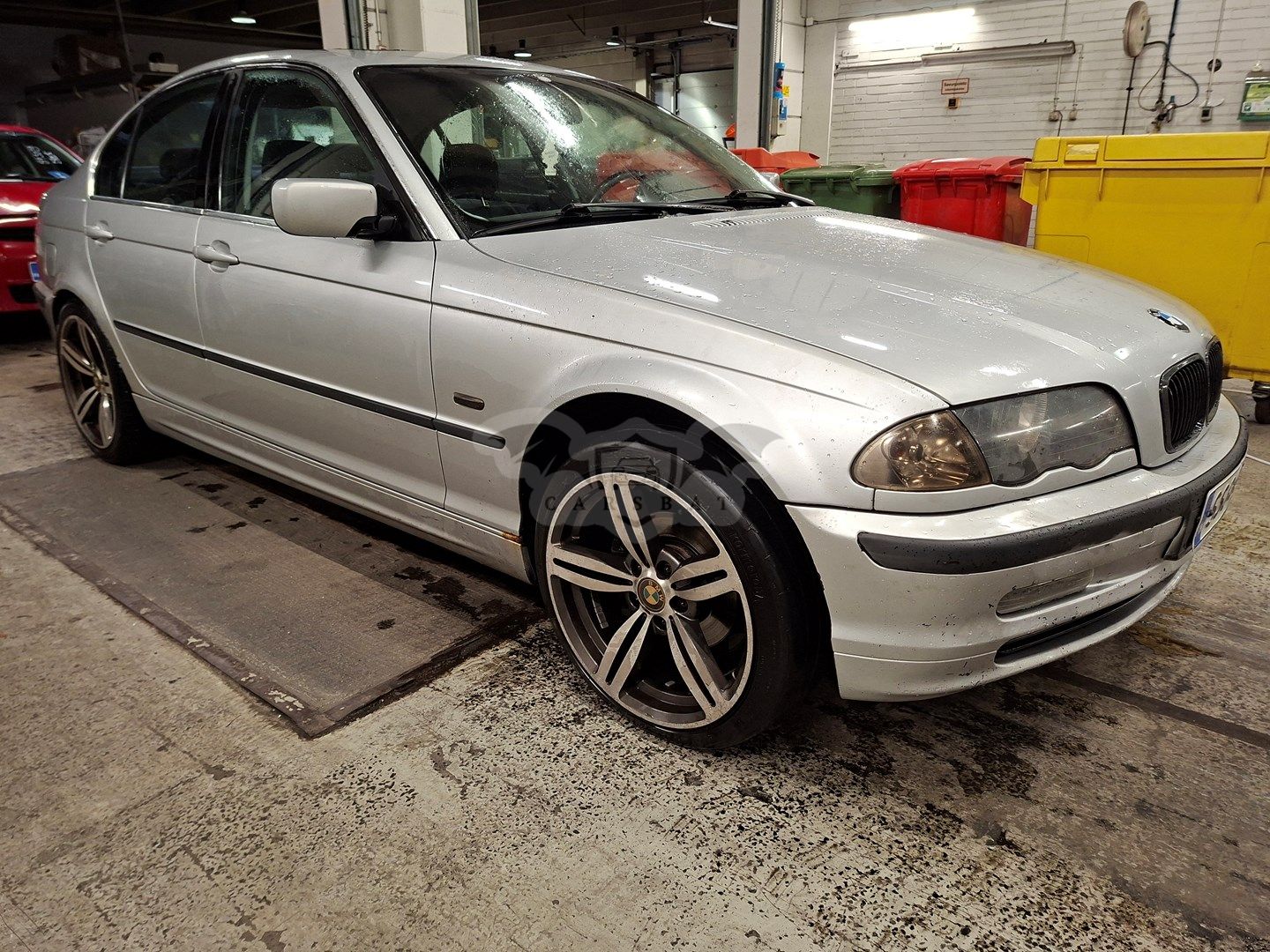 BMW 3 Series 323 i 2000
