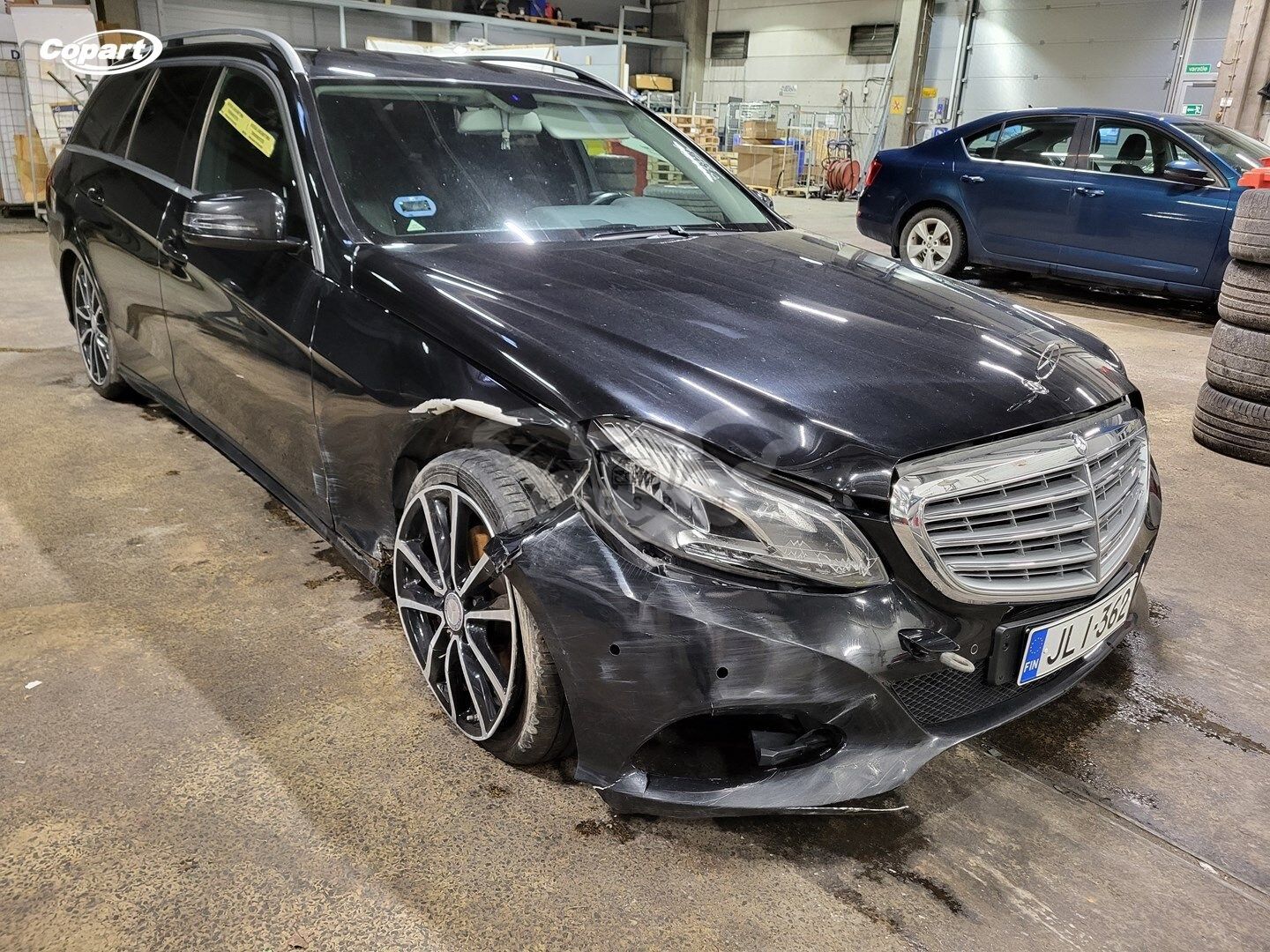 Mercedes-Benz E 300 BLUETEC HYBRID 2013