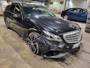 Mercedes-Benz E 300 BLUETEC HYBRID 2013
