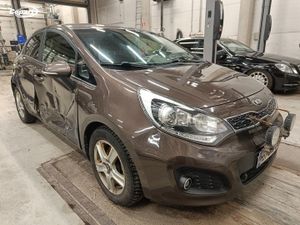 Kia Rio 1.4 2013