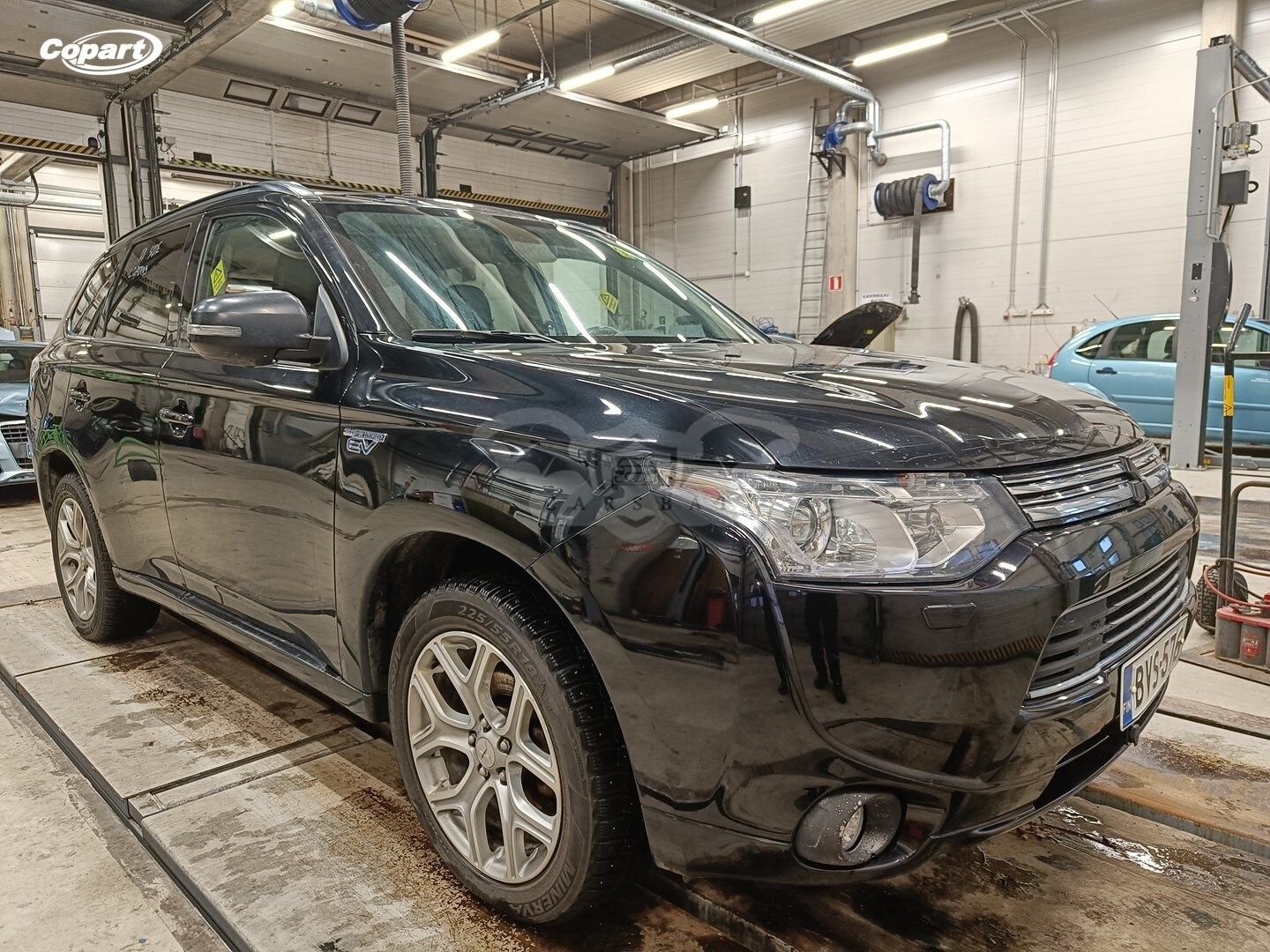Mitsubishi Outlander 2.0 PHEV 2013