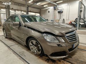 Mercedes-Benz E 220 CDI 2011