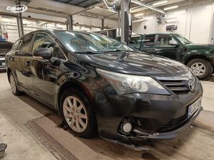 Toyota Avensis 2.0 D-4D 2012