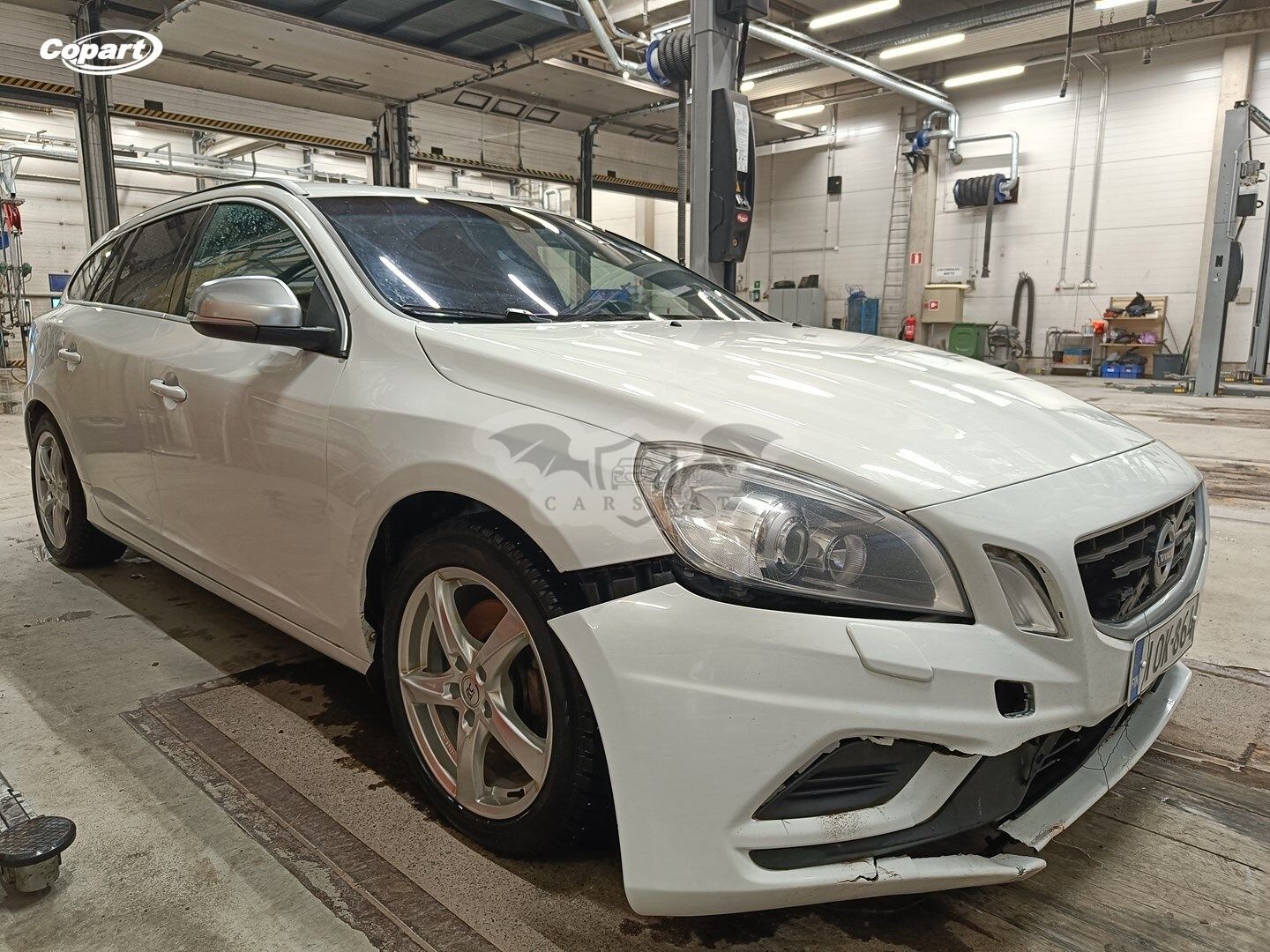 Volvo V60 D4 AWD R-Design 2013
