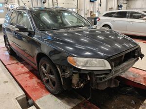 Volvo V70 2.4D AWD Automatic 2010