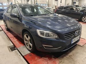 Volvo V60 D6 Plug-In-Hybrid 2014