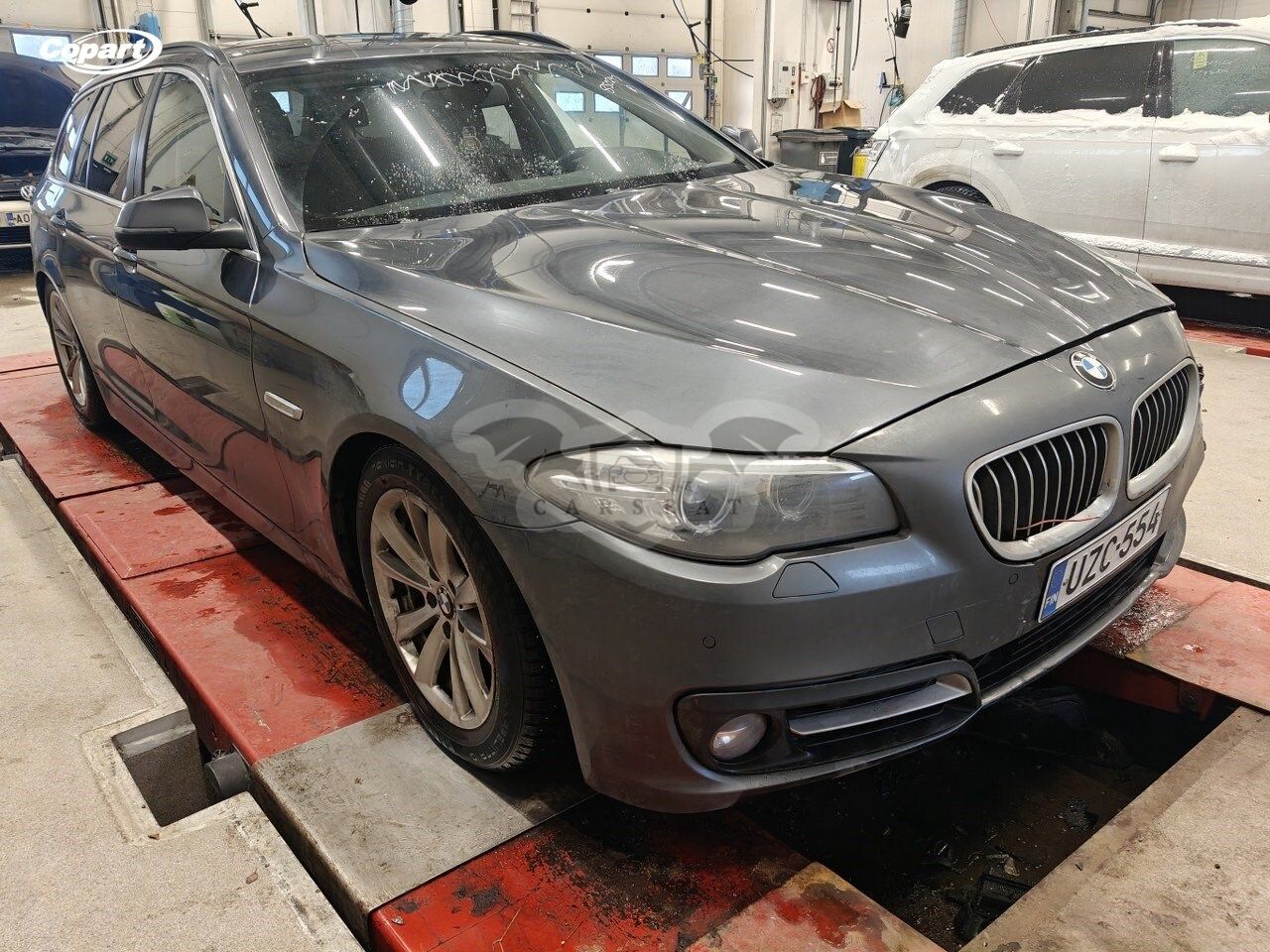 BMW 5 Series 520d xDRIVE 2015