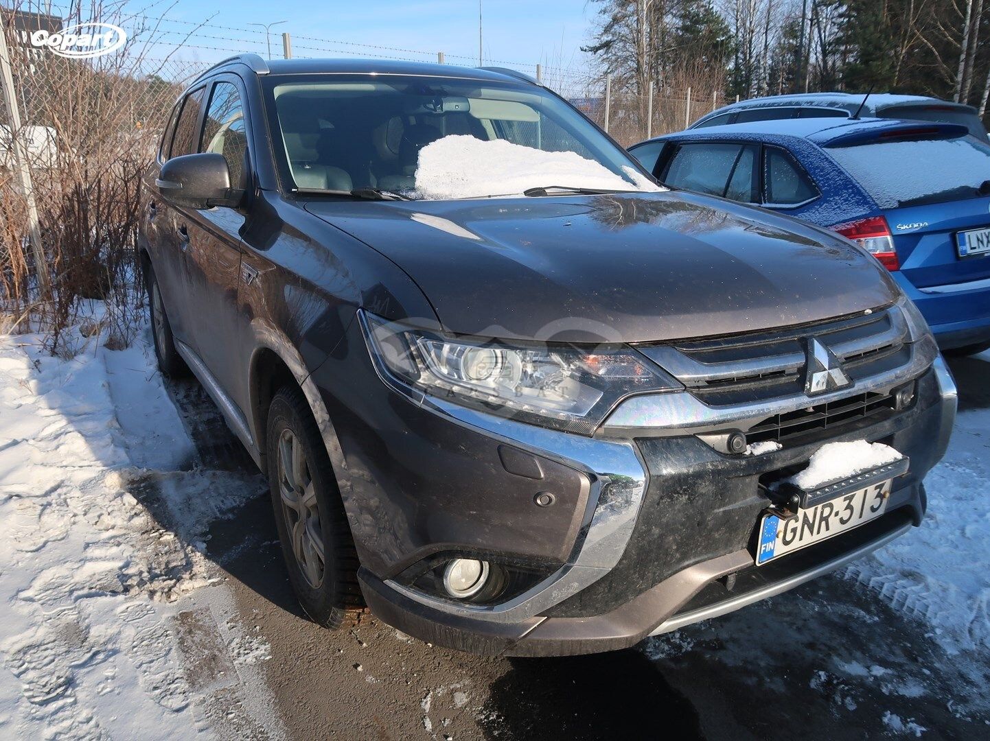 Mitsubishi Outlander HYBRID 2015