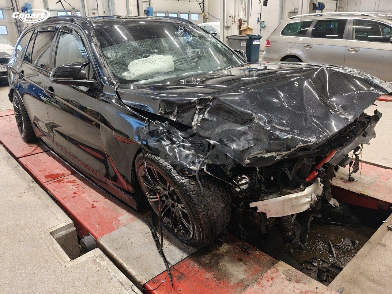 BMW 3 Series 330d xDRIVE 2013