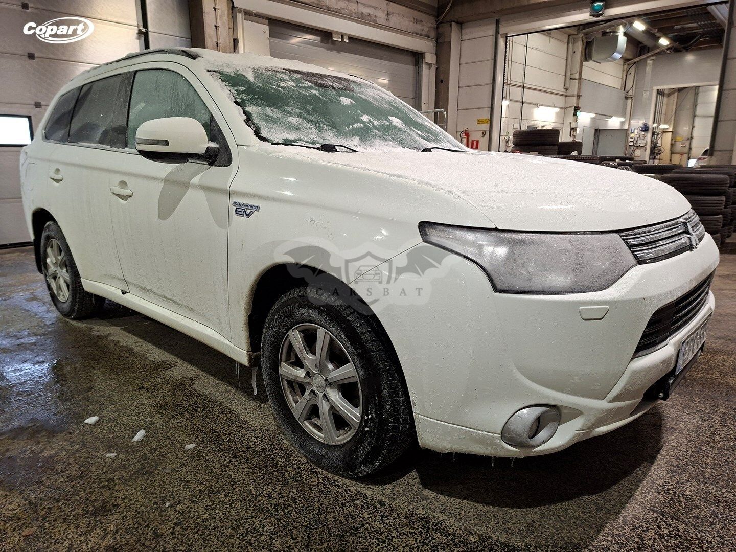 Mitsubishi Outlander 2.0 Hybrid 4WD 2015