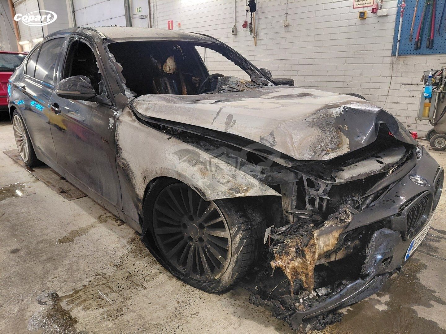 BMW 3 Series 328 i 2012