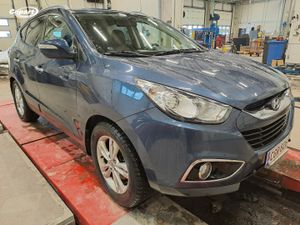 Hyundai ix35 HYUNDAI ix35 2.0D WAGON 5D 2010