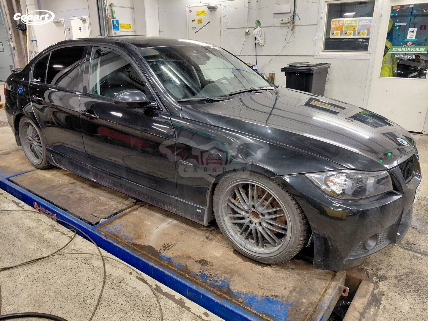 BMW 3 Series 330 i 2006
