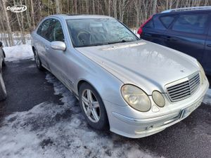 Mercedes-Benz E 270 CDI 2003
