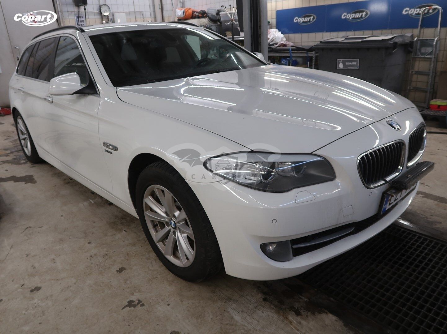 BMW 5 Series 525D xDrive 2011