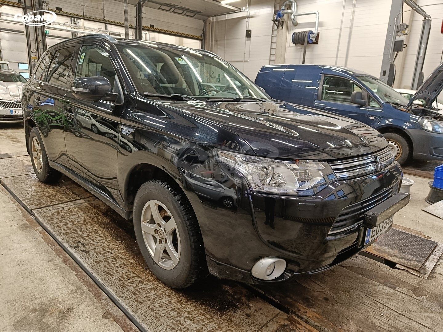 Mitsubishi Outlander 2.0 PHEV 2013
