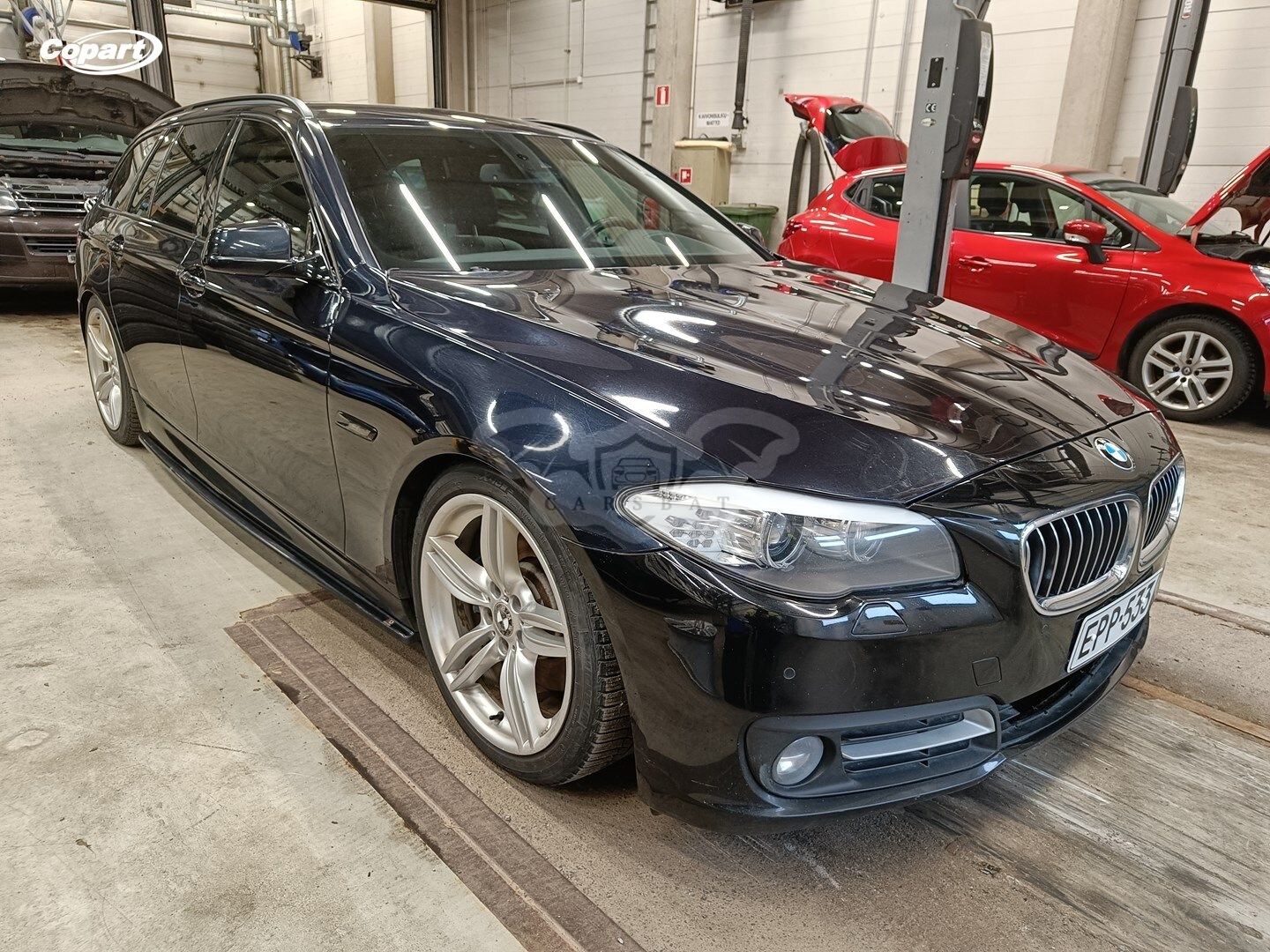 BMW 5 Series 530d 2010
