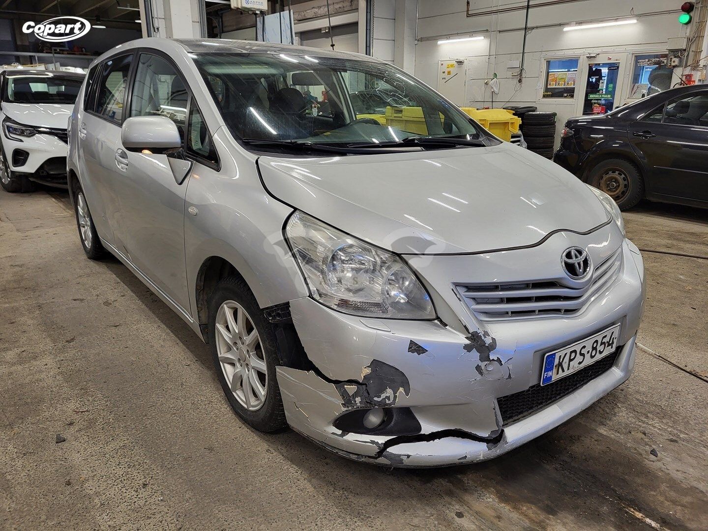 Toyota Verso VERSO Farmari (AC) 4ov 1998cm3 2011