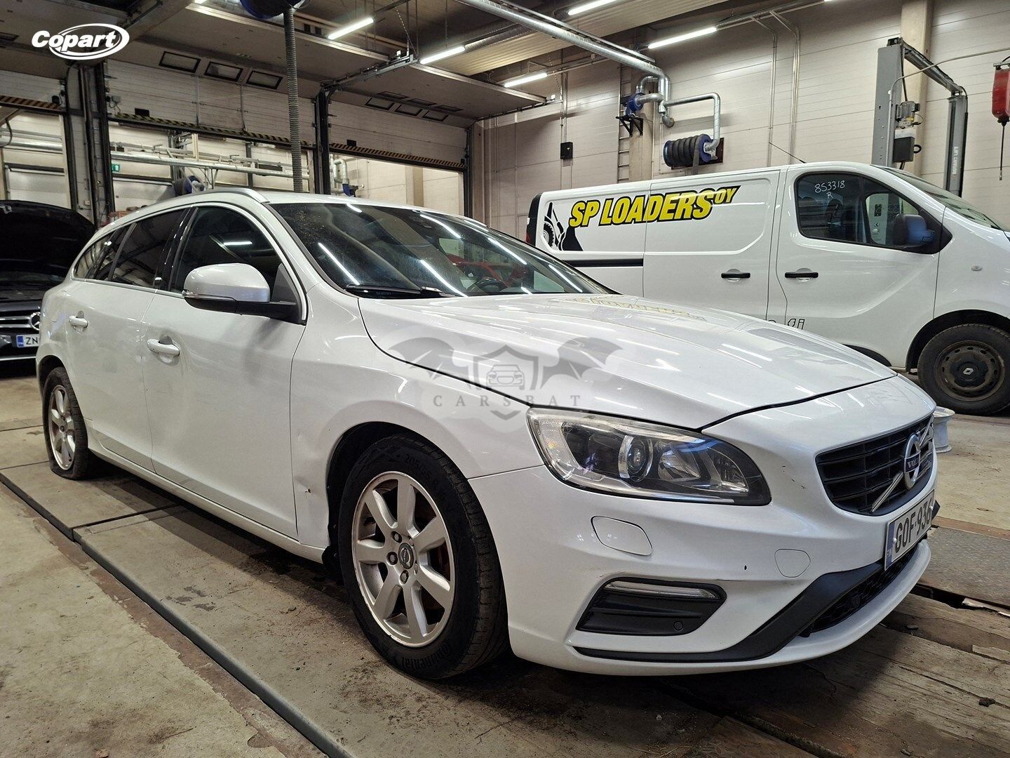 Volvo V60 D4 R-Design 2015