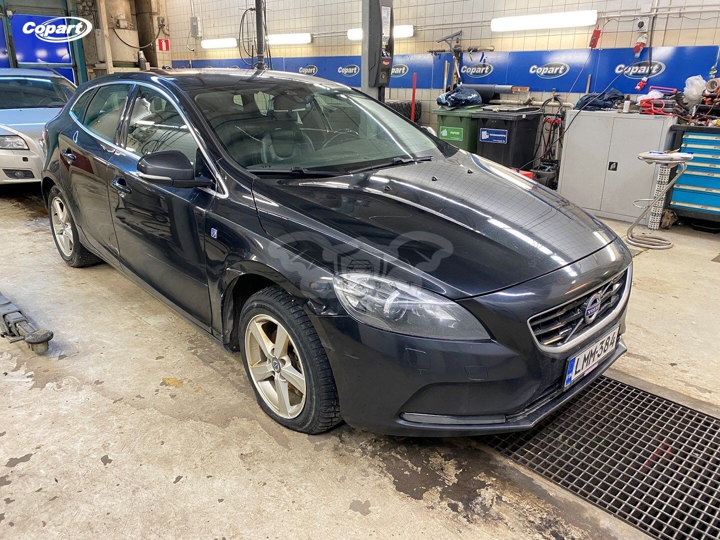 Volvo V40 D2 2015